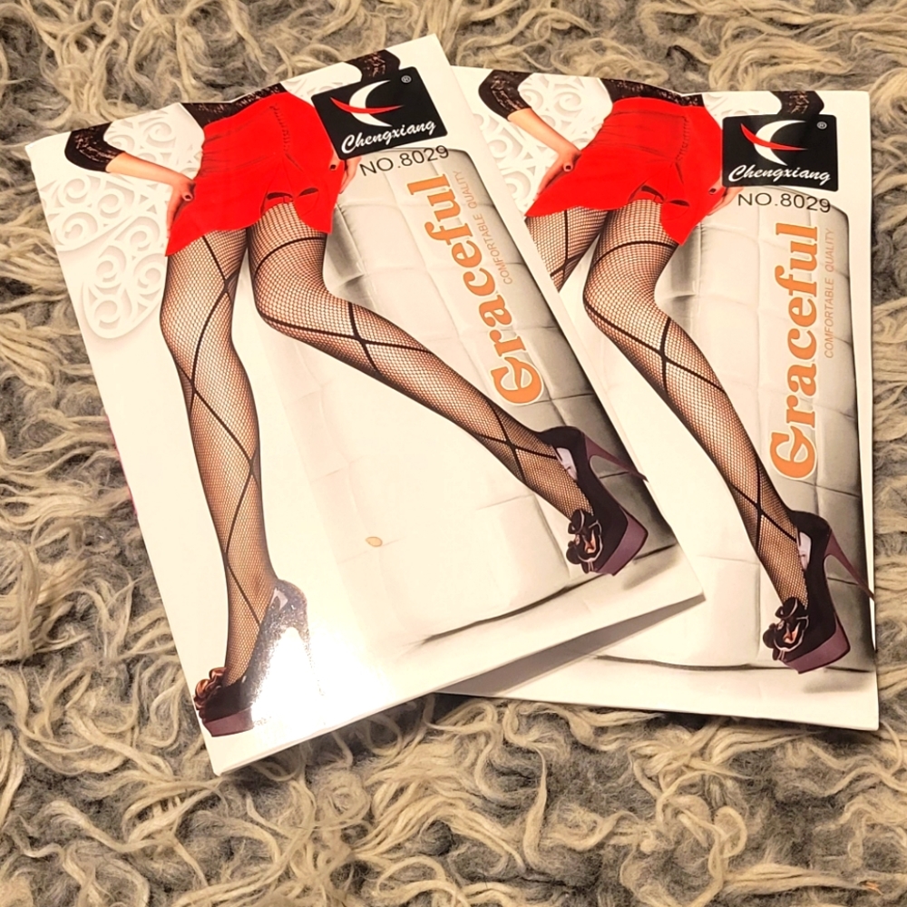 NWT Fish net tights - Picture 4 of 7
